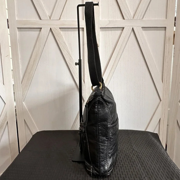 The Sak Iris Leather Crossbody Bag - Picture 3 of 12